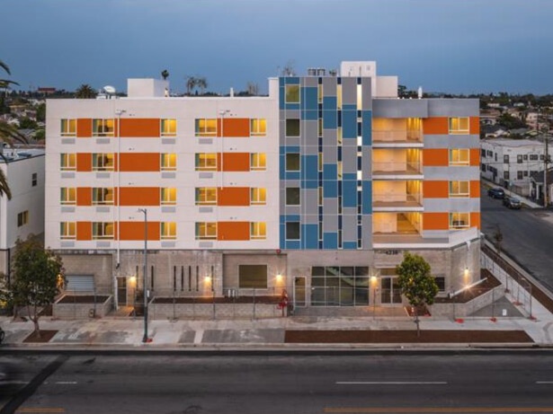 Big Western Apartments 2